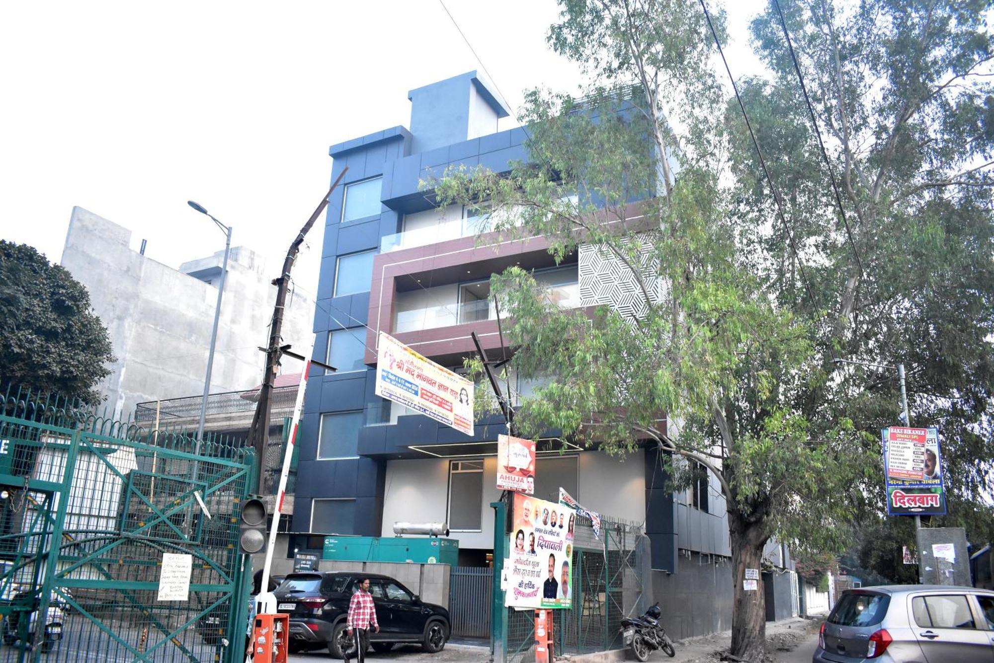 Hotel Cullinan By Qotel Janakpuri Delhi  Exterior foto